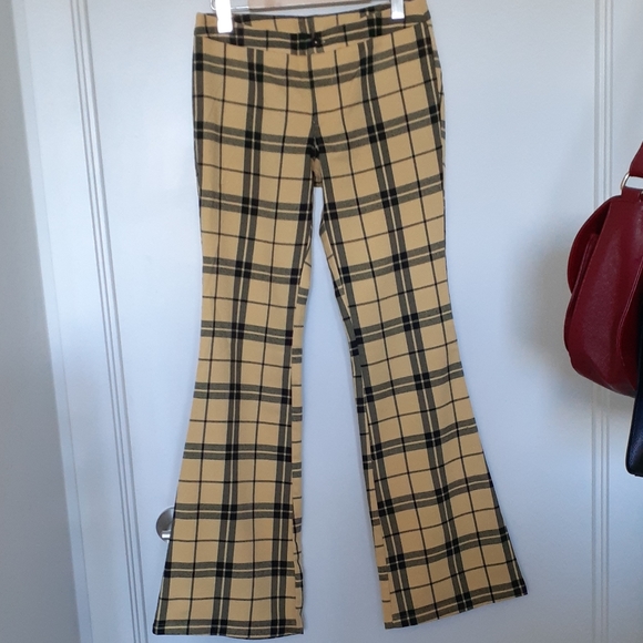 F21 Plaid Bell Bottom - Picture 5 of 7